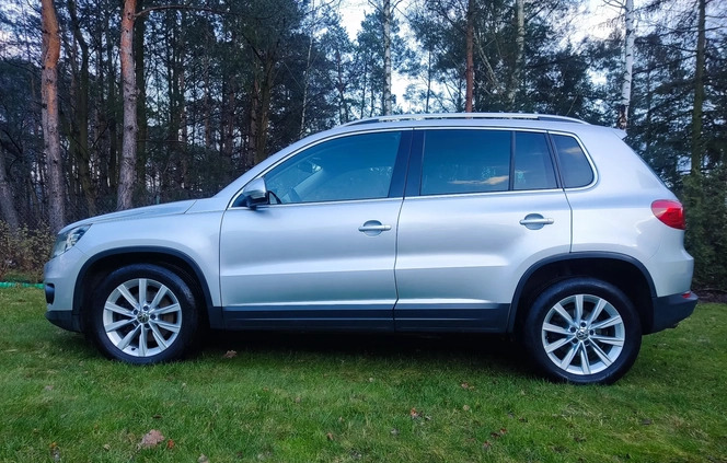 Volkswagen Tiguan cena 42900 przebieg: 283000, rok produkcji 2012 z Warszawa małe 137
